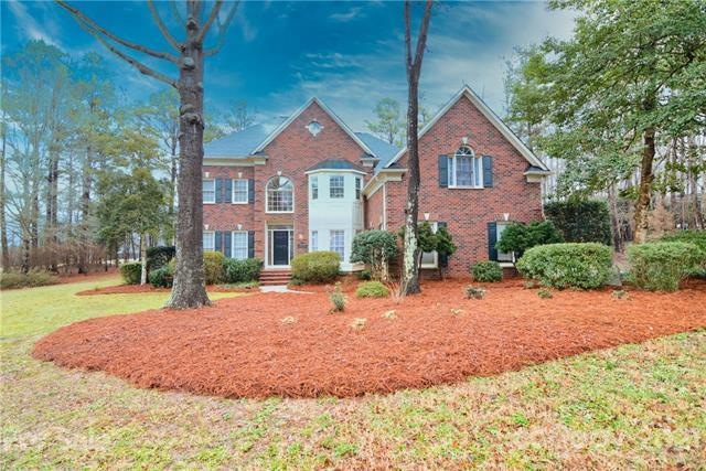 Fantastic .5 acre cul-de-sac lot on the golf cours