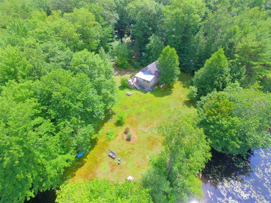 8 Chipmunk Ln, Hillsborough, NH 03244 - photo 1