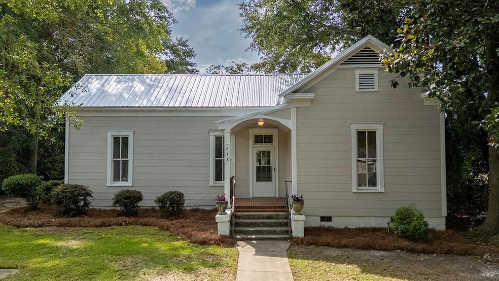 618 Tift Ave N, Tifton, GA 31794 - photo 1