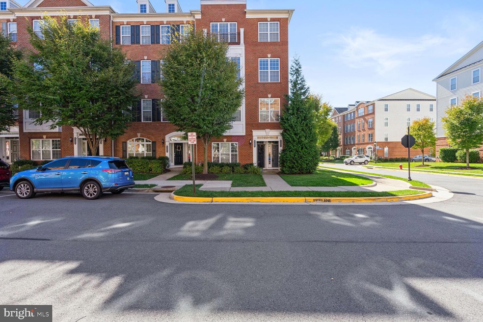 43085 Thoroughfare Gap Terrace, Ashburn, VA 20148 - photo 1