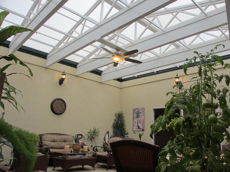 Atrium 2