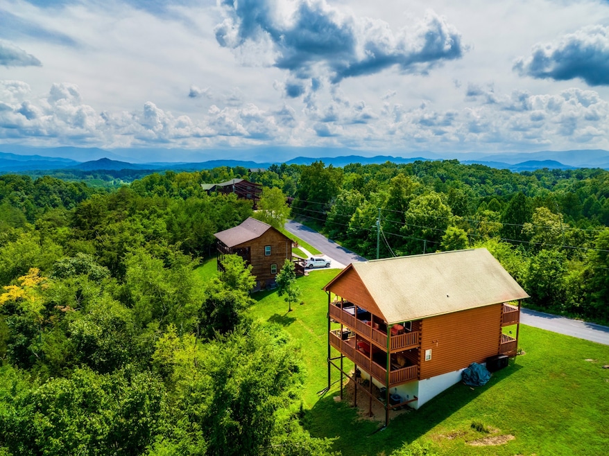 410 Oak Sky Way, Sevierville, TN 37876 - photo 1