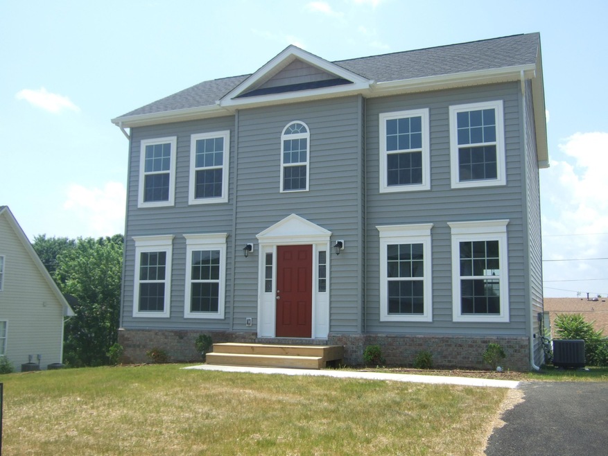 Richmond Exterior