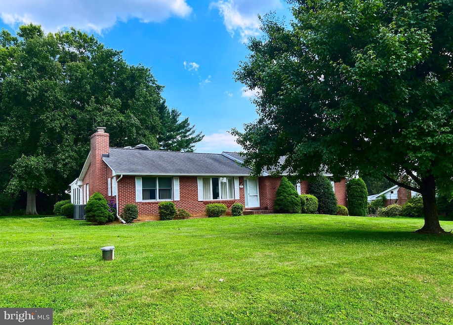 1107 Peachtree Rd, Fallston, MD 21047 - photo 1