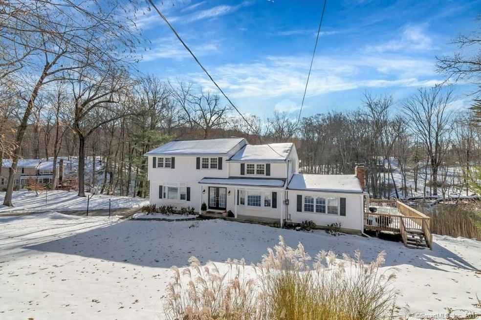 9 Twixt Hills Rd, Ridgefield, CT 06877 - photo 1