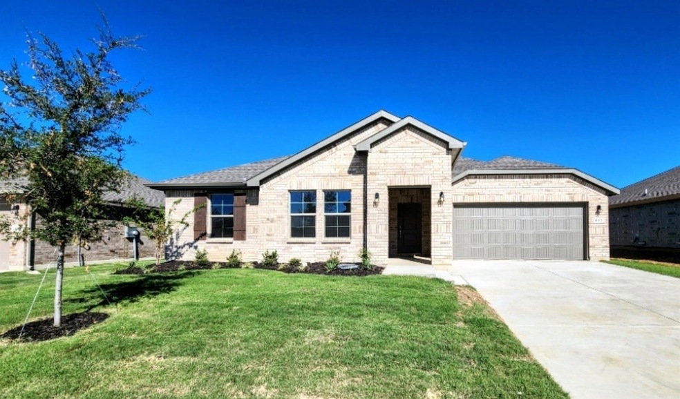 813 Alexandria Ln, Joshua, TX 76058 - photo 1
