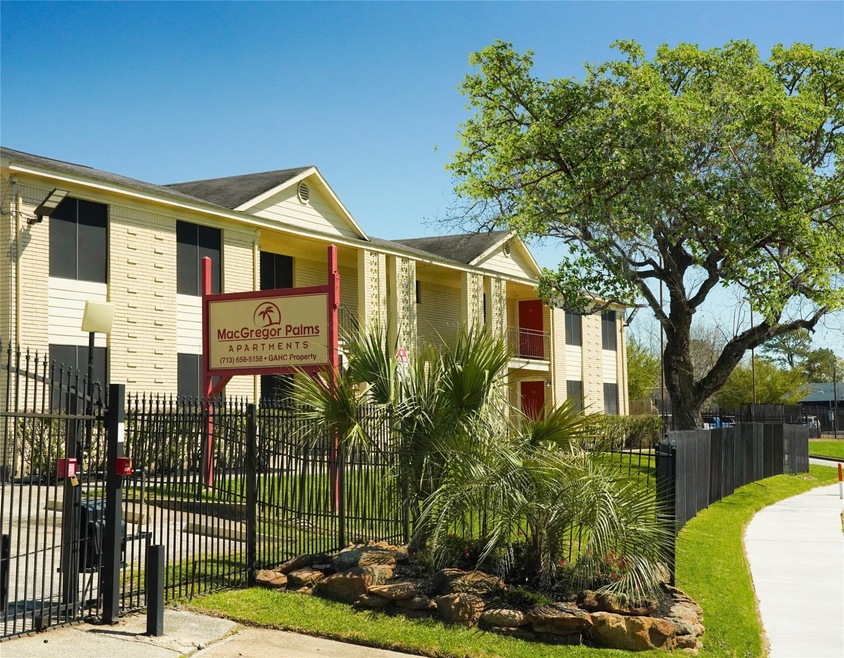 3631 N Macgregor Way unit 6, Houston, TX 77004 - photo 1