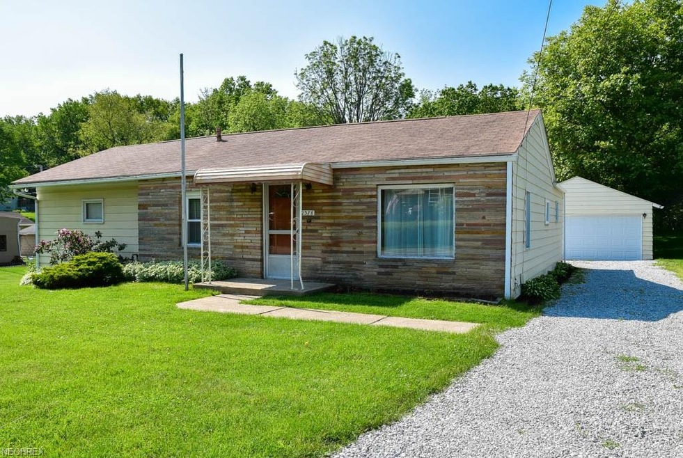 Well maintained 3 bedroom, 2 full bath ranch with 