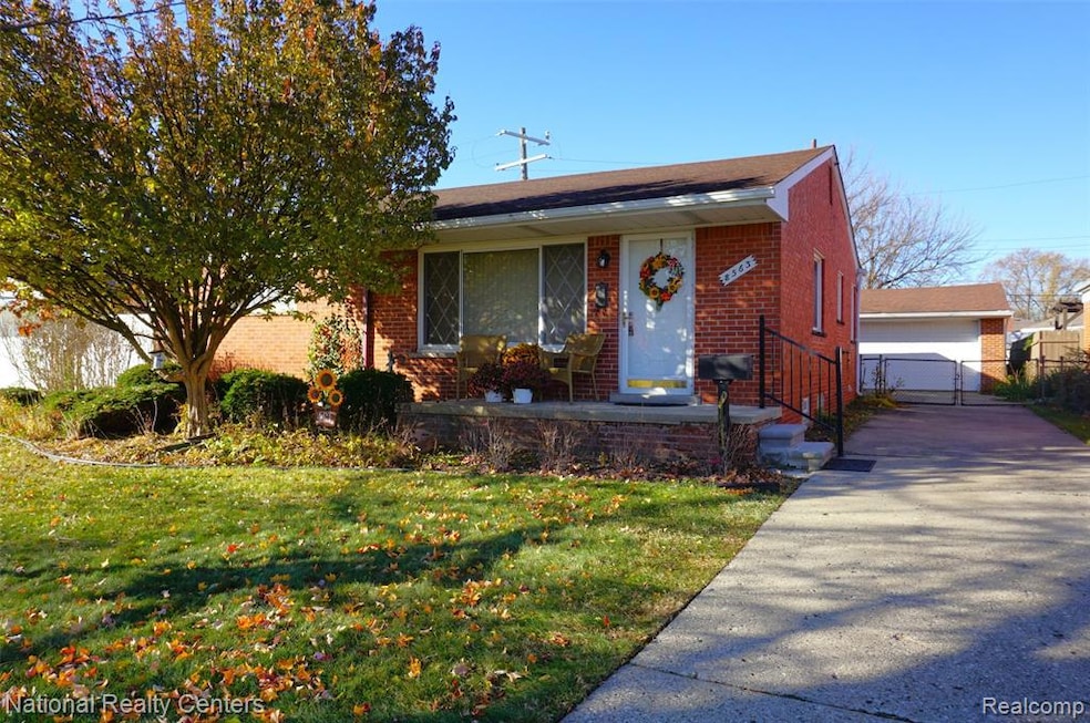 8563 Cavell St, Westland, MI 48185 - photo 1