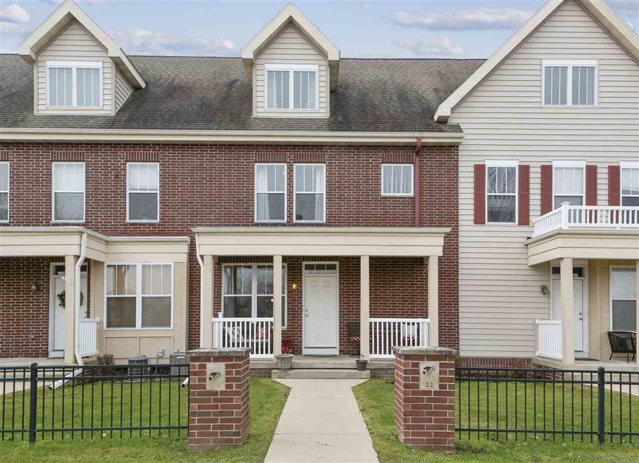 22 S Gardens Way, Fitchburg, WI 53711 - photo 1