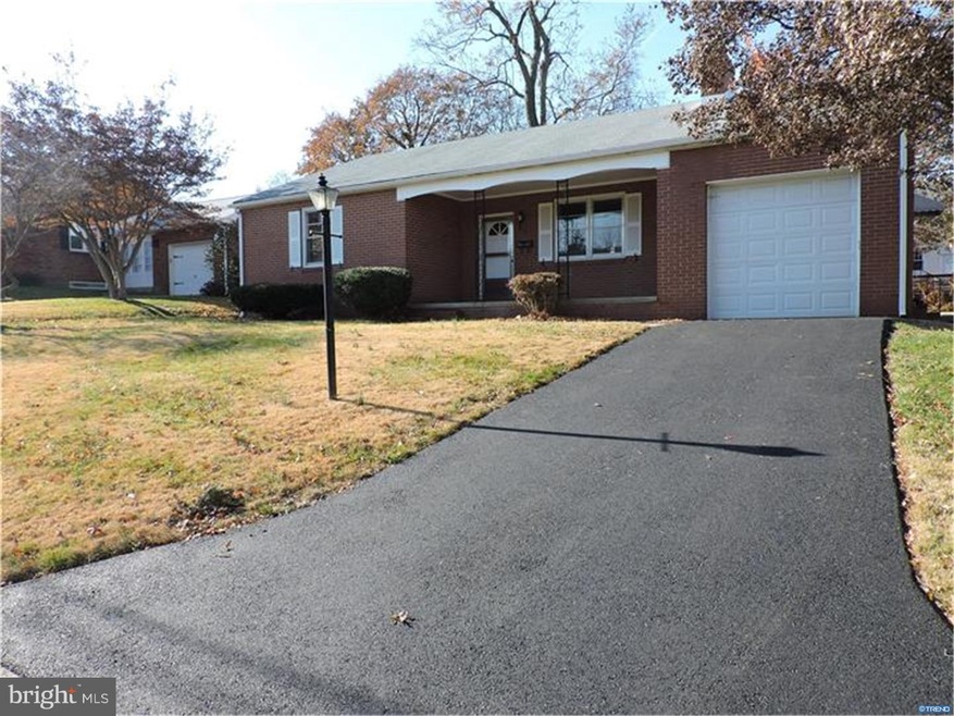 7 W Conrad Dr, Wilmington, DE 19804 - photo 1