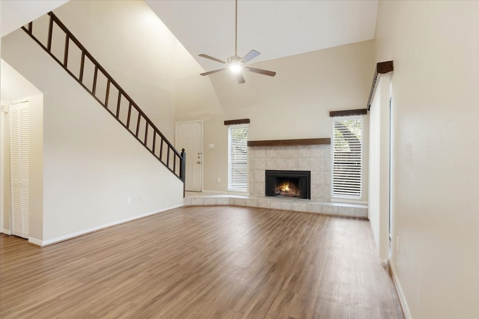 3502 Ocee St unit 3502, Houston, TX 77063 - photo 1