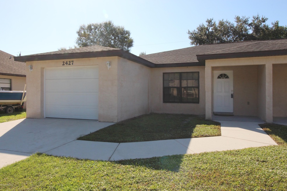 Kathi Kim St 2427 - Front IMG_4509
