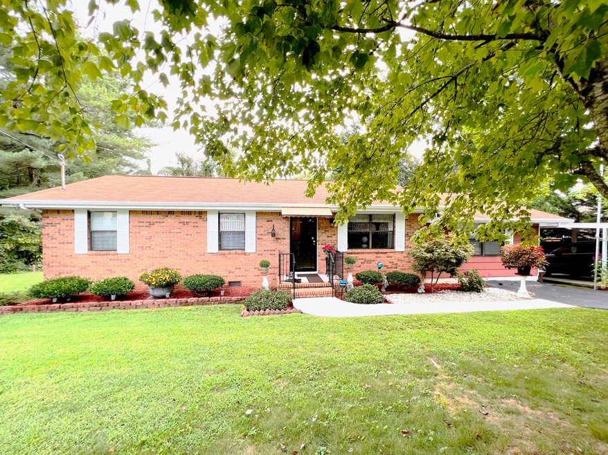 202 Claire St, Rossville, GA 30741 - photo 1