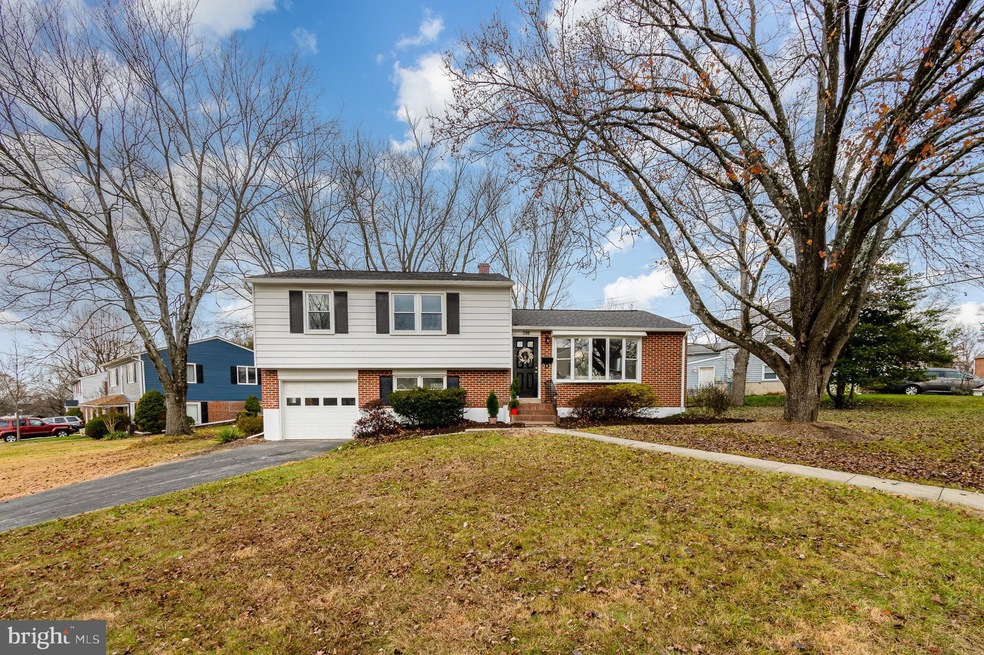 200 Worthmont Rd, Catonsville, MD 21228 - photo 1