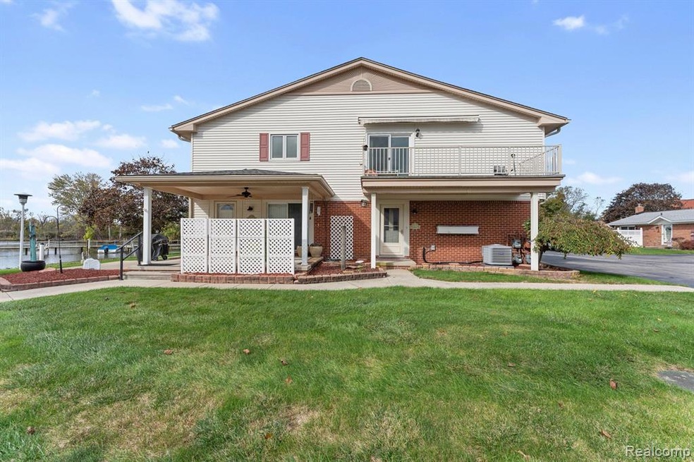 WATERFRONT CONDO LIVING WITH YOUR OWN BOAT DOCK!