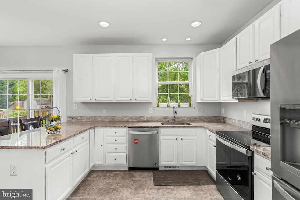 8289 Wb And a Rd, Severn, MD 21144 - photo 1