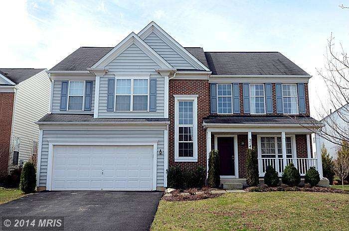 21410 Emerald Dr, Germantown, MD 20876 - photo 1