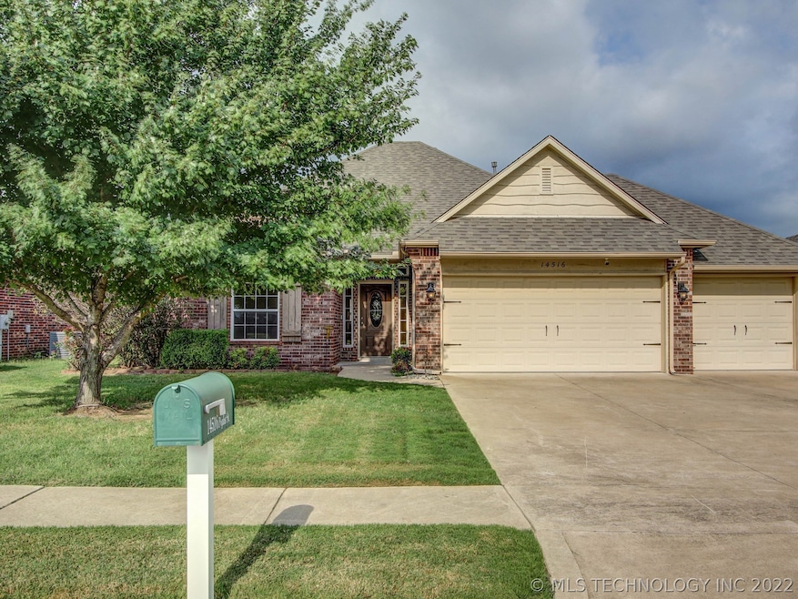 14516 S Poplar St, Glenpool, OK 74033 - photo 1