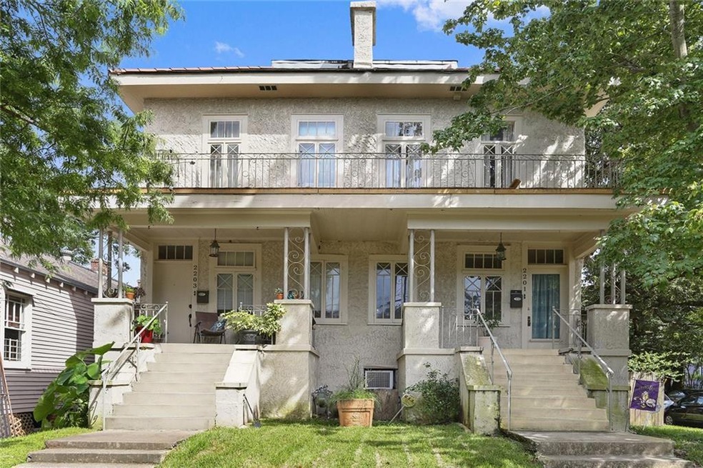 Wonderful built-to-plan duplex converted to a four