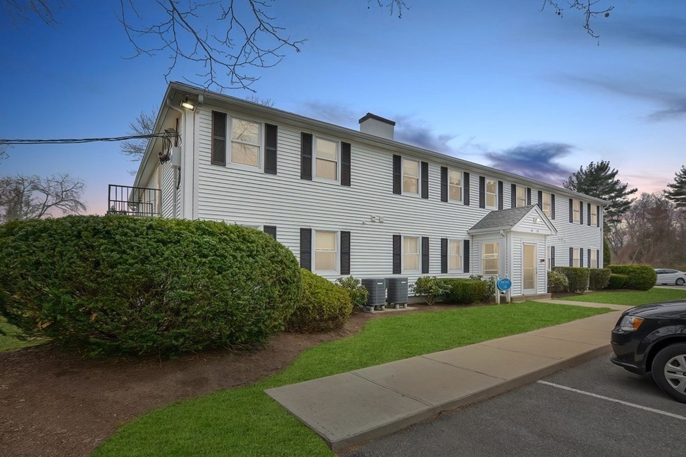 104 Norton Ave unit 5, South Easton, MA 02375 - photo 1