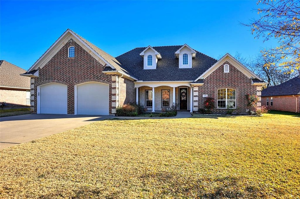 107 Chrissa Dr, Pottsboro, TX 75076 - photo 1