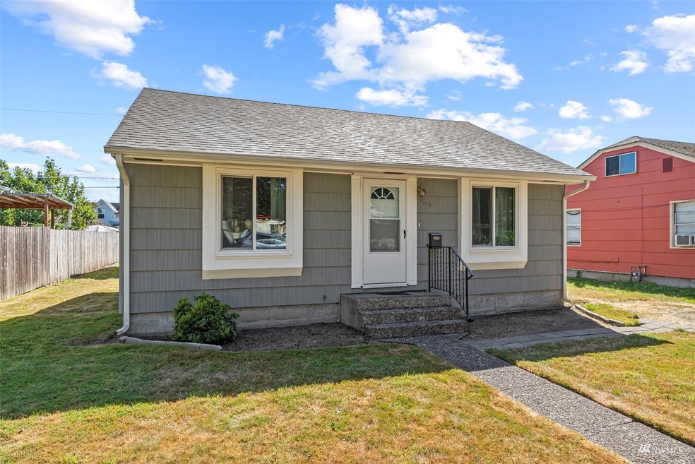 3109 Fir St, Longview, WA 98632 - photo 1