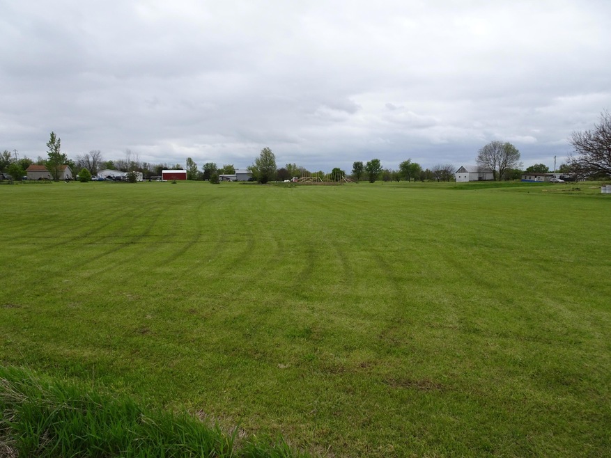 24215 Huber-Hitler Rd, Circleville, OH 43113 - photo 1