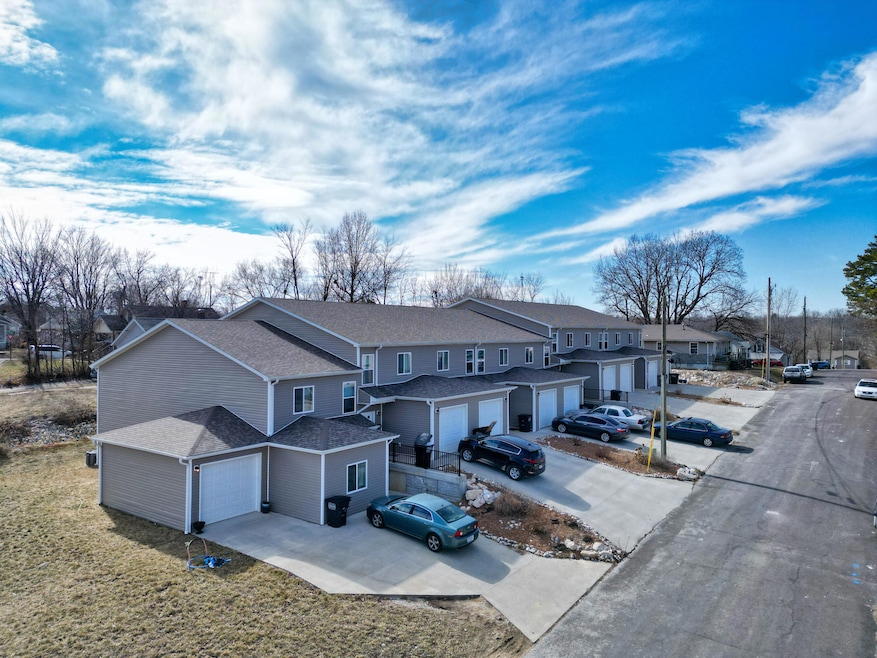 200 Tyler St, Fulton, MO 65251 - photo 1