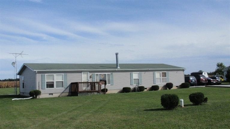 4145 S 200 E, La Porte, IN 46350 - photo 1