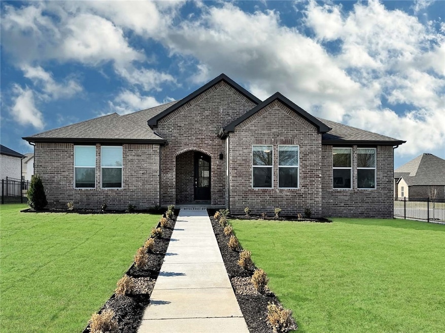 Lovely 2059 plan in Riverwalk! ap