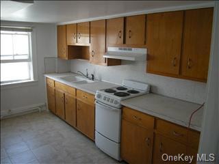 7484 S Broadway unit 2C, Red Hook, NY 12571 - photo 1