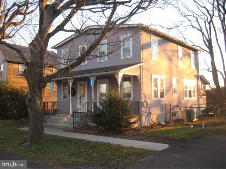 1077 Swamp Rd, Furlong, PA 18925 - photo 1