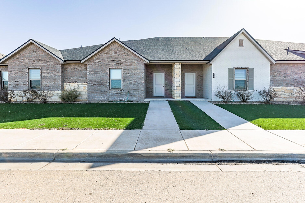 2602 135th St, Lubbock, TX 79423 - photo 1