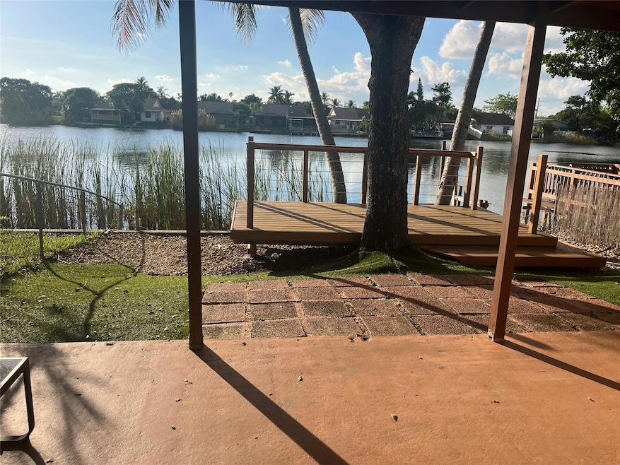 5507 SW 24th Ave, Fort Lauderdale, FL 33312 - photo 1