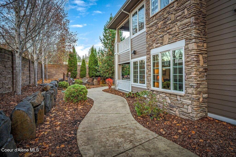4539 Greenchain Loop unit 5, Coeur D Alene, ID 83814 - photo 1