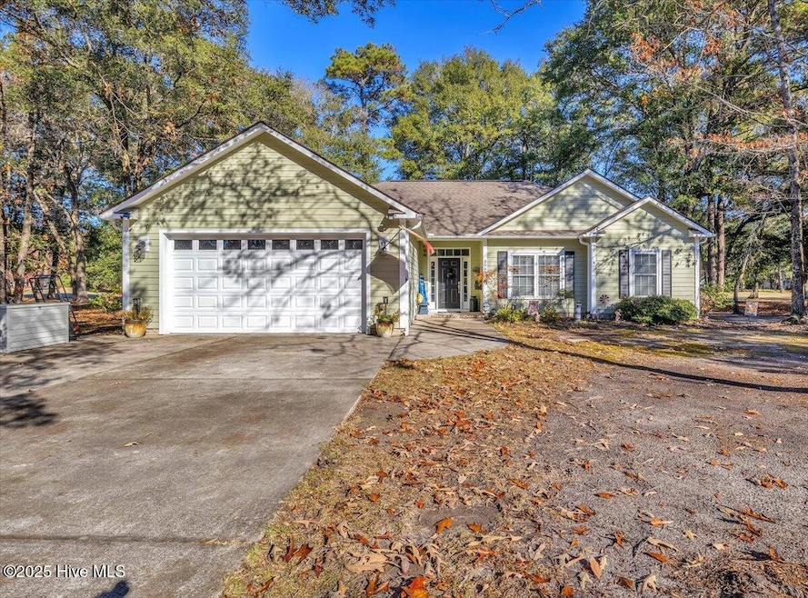 3060 Purple Finch Ln SW, Supply, NC 28462 - photo 1