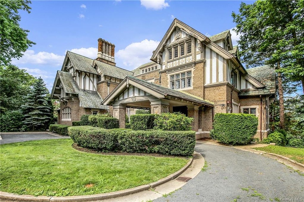 131 Alta Ave, Yonkers, NY 10705 - photo 1