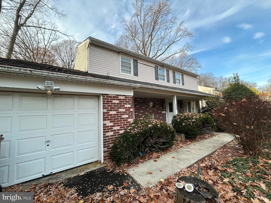 For Sale $425,000 • Co-Listing Agent