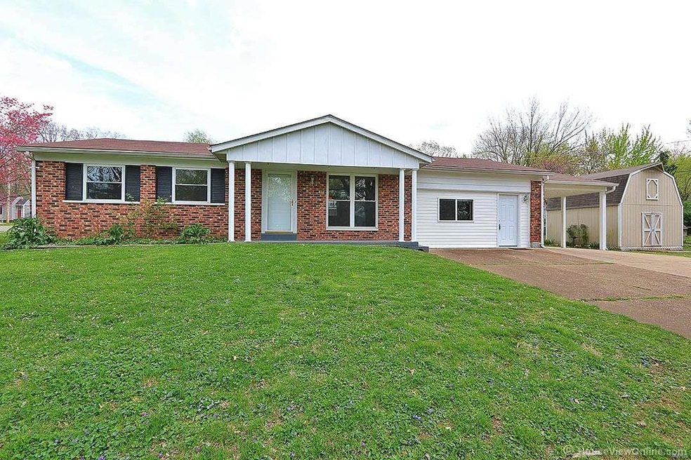 802 Taylor St, Farmington, MO 63640 - photo 1