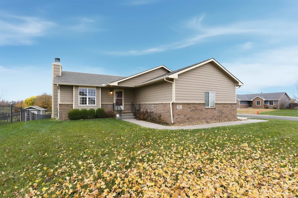 1605 N Mcrae Dr, Goddard, KS 67052 - photo 1