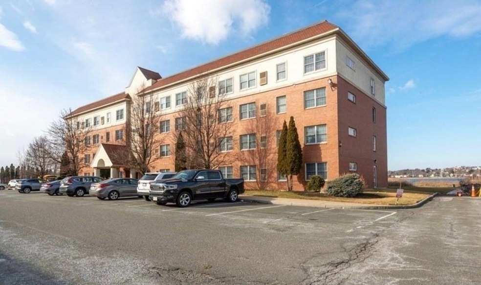 20 Heaths Ct unit 301, Lynn, MA 01905 - photo 1