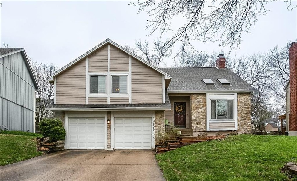 12609 W 77th Terrace, Shawnee, KS 66216 - photo 1