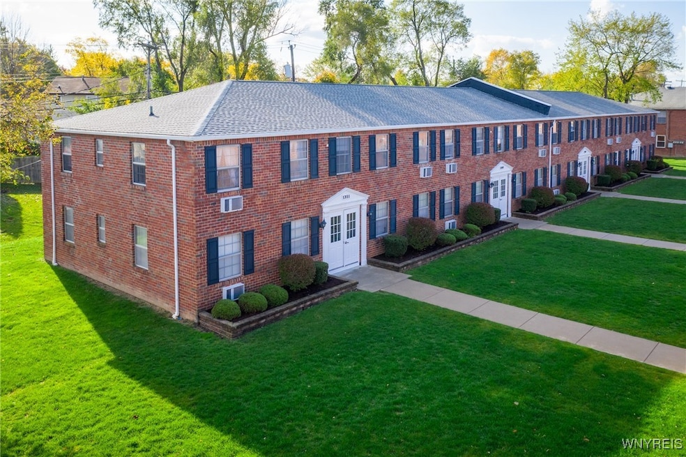 1355 Millersport Hwy unit 1355-05, Buffalo, NY 14221 - photo 1