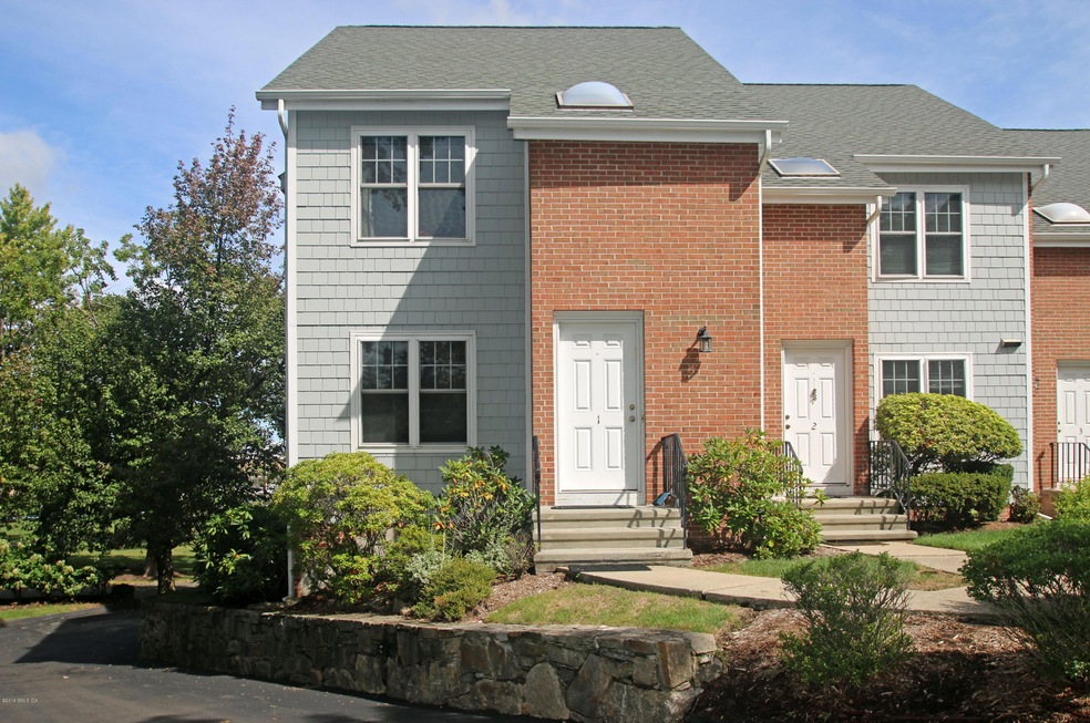 100 Strickland