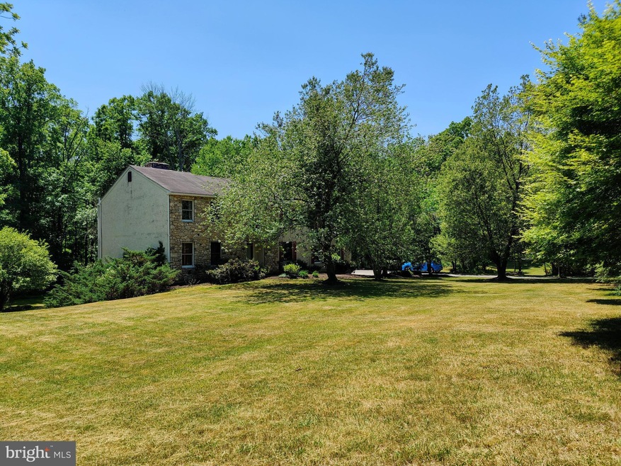 10 Elm Ln, Glenmoore, PA 19343 - photo 1