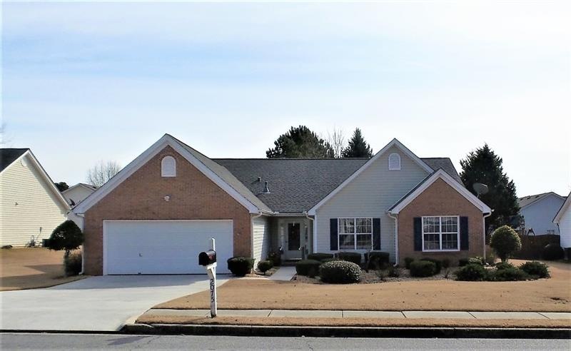 2075 Nichols Landing Way - Beautifully maintained,