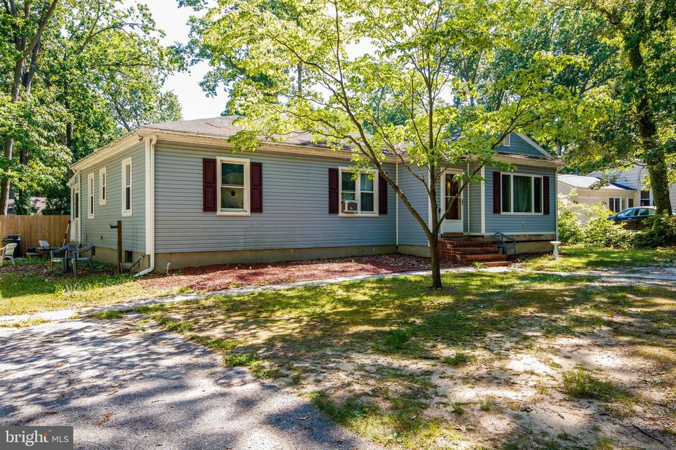 122 W Park Dr, Bridgeton, NJ 08302 - photo 1