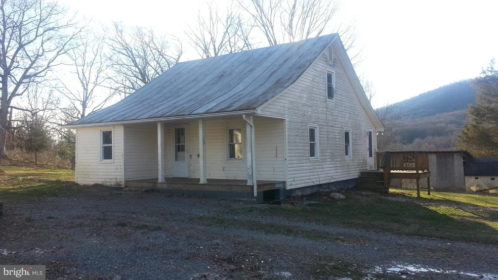 53 Sawmill Ln, Mathias, WV 26812 - photo 1