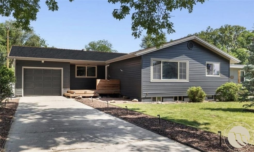Under Contract $399,500 • Co-Listing Agent